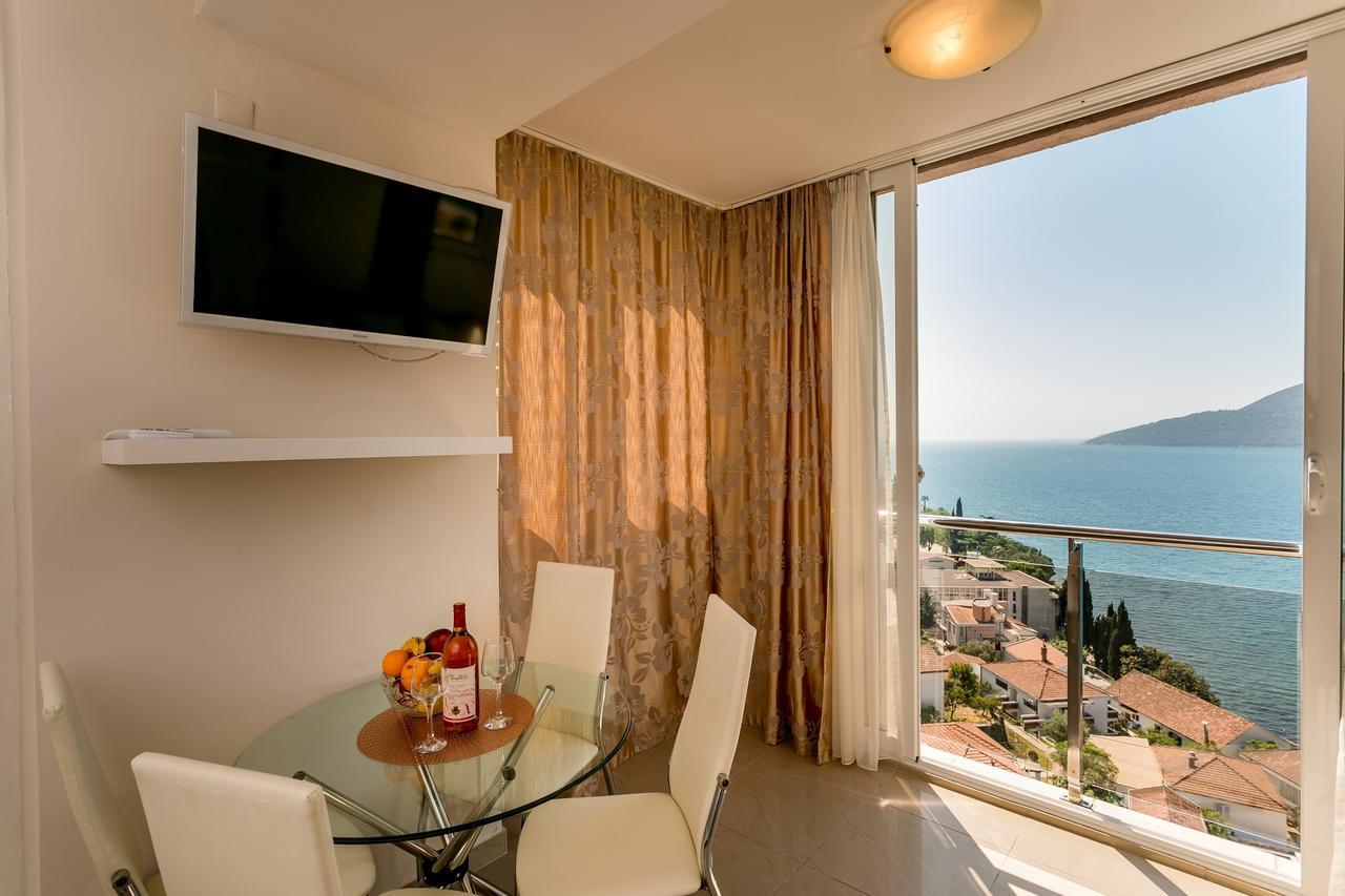 Penthouse View Hn Appartement Herceg Novi Buitenkant foto